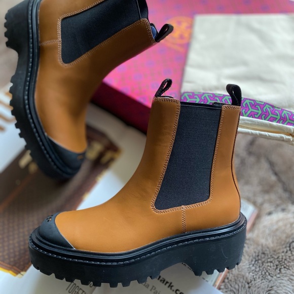 Tory Burch Lug Sole Platform Chelsea Bootie In Caballo Brown/black - Picture 3 of 13